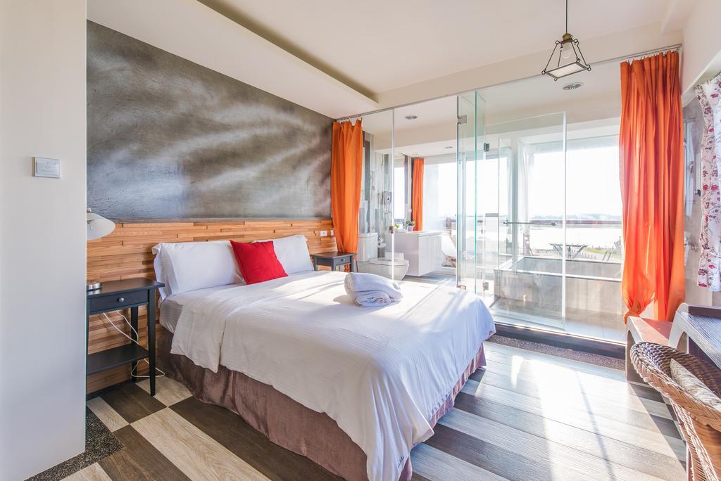 Malibu Oceanview Homestay Манонг Екстериор снимка