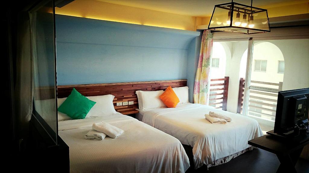 Malibu Oceanview Homestay Манонг Екстериор снимка