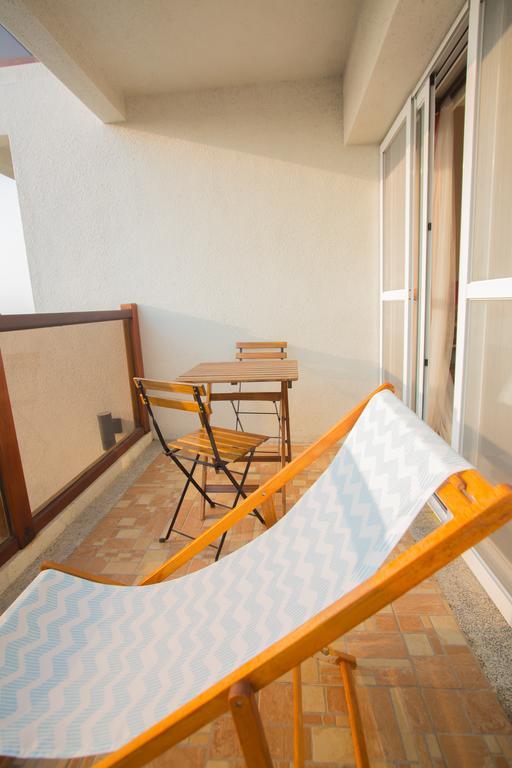 Malibu Oceanview Homestay Манонг Екстериор снимка